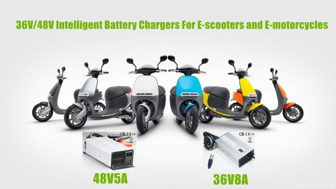 スマートな8つのAmps電気スクーターおよびオートバイのために理性的な36ボルトの充電器