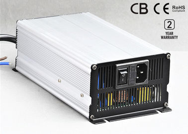 10A電気オートバイ48ボルトの充電器PFC 110 - 230Vacは最高58.4Vを入れました