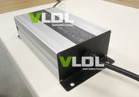 スマートな42V 20A李-イオン/LiFePO4/LiMnO2電池のための36ボルトの充電器